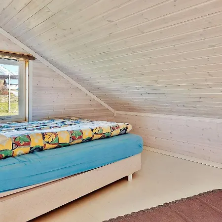Feriehus Five-bedroom Holiday In Nord-lenangen